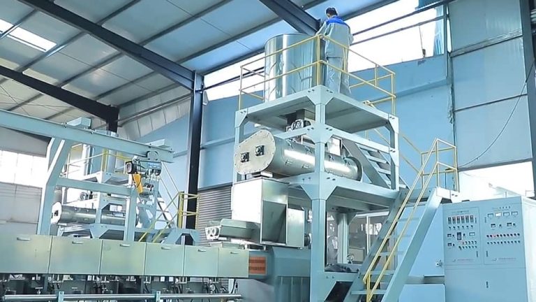 Zhuoheng heavy-duty twin screw extruder unit benchmarked against European extrusion machinery standards.